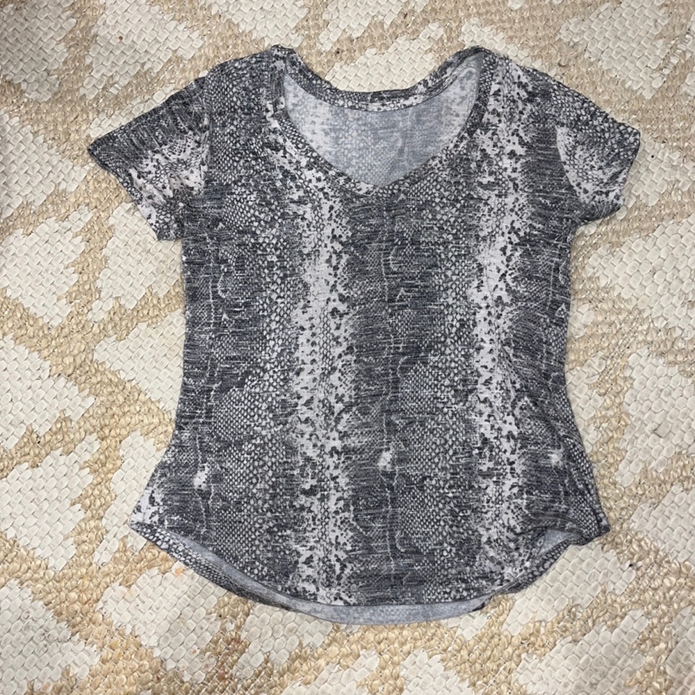 Altard state snake print tee shirt